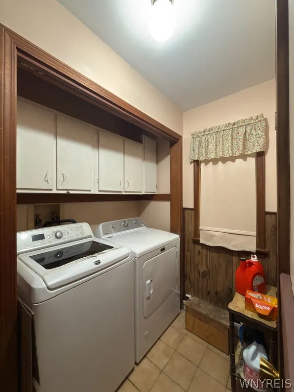 1835 North Forest Road, Amherst, New York 14221, Amherst, New York 14221, 3 Bedrooms Bedrooms, 7 Rooms Rooms,2 BathroomsBathrooms,Residential,For Sale,1835 North Forest Road, Amherst, New York 14221,0,B1696717
