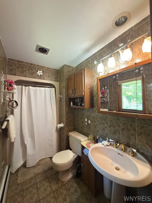 1835 North Forest Road, Amherst, New York 14221, Amherst, New York 14221, 3 Bedrooms Bedrooms, 7 Rooms Rooms,2 BathroomsBathrooms,Residential,For Sale,1835 North Forest Road, Amherst, New York 14221,0,B1696717