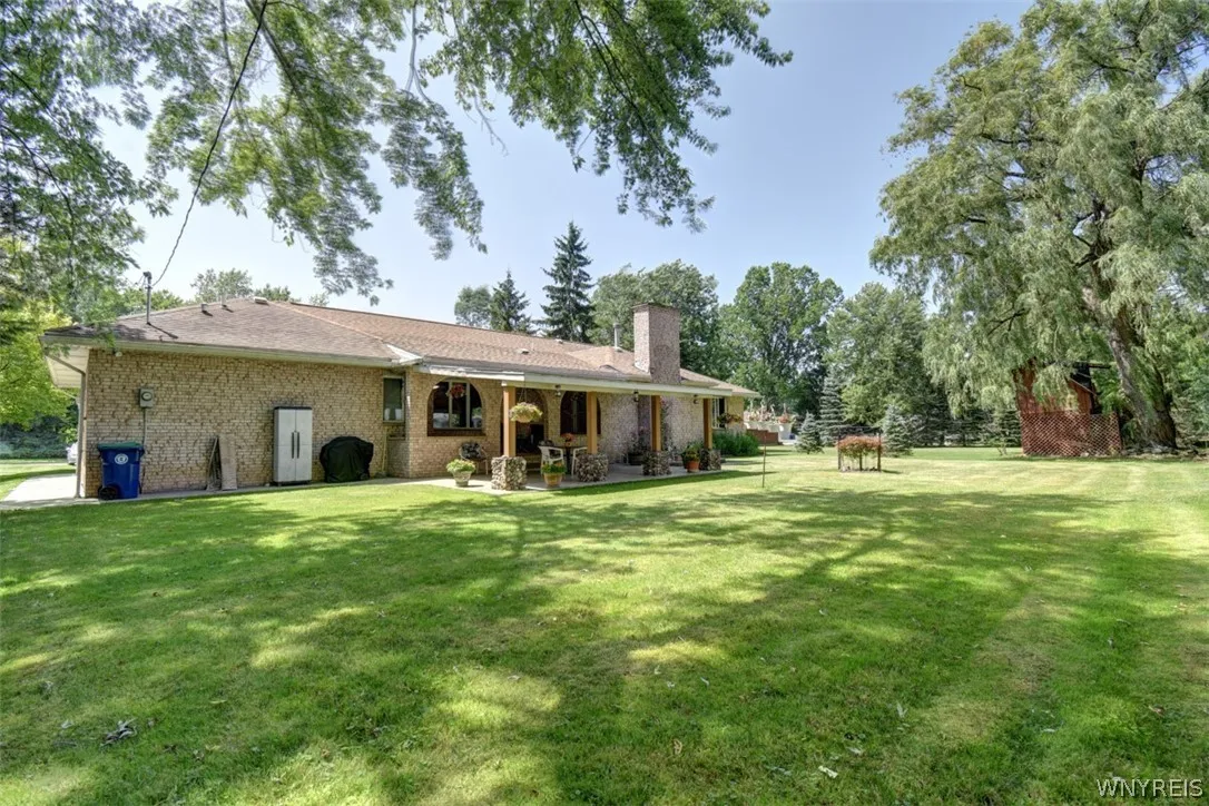 1835 North Forest Road, Amherst, New York 14221, Amherst, New York 14221, 3 Bedrooms Bedrooms, 7 Rooms Rooms,2 BathroomsBathrooms,Residential,For Sale,1835 North Forest Road, Amherst, New York 14221,0,B1696717