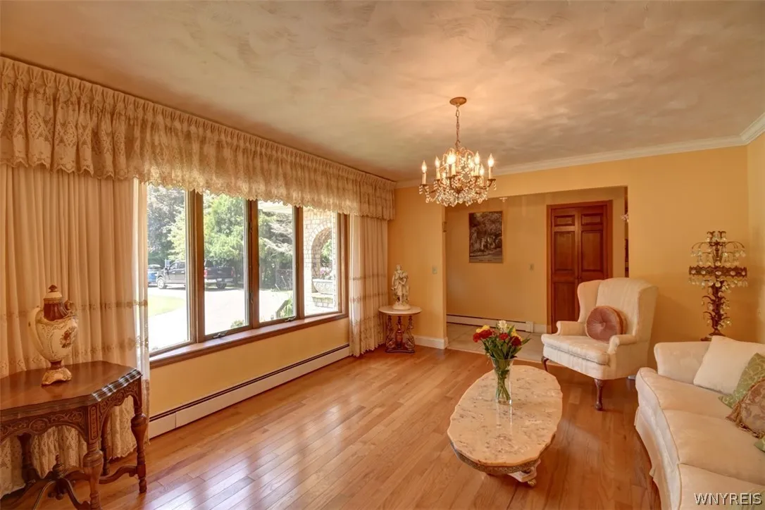 1835 North Forest Road, Amherst, New York 14221, Amherst, New York 14221, 3 Bedrooms Bedrooms, 7 Rooms Rooms,2 BathroomsBathrooms,Residential,For Sale,1835 North Forest Road, Amherst, New York 14221,0,B1696717