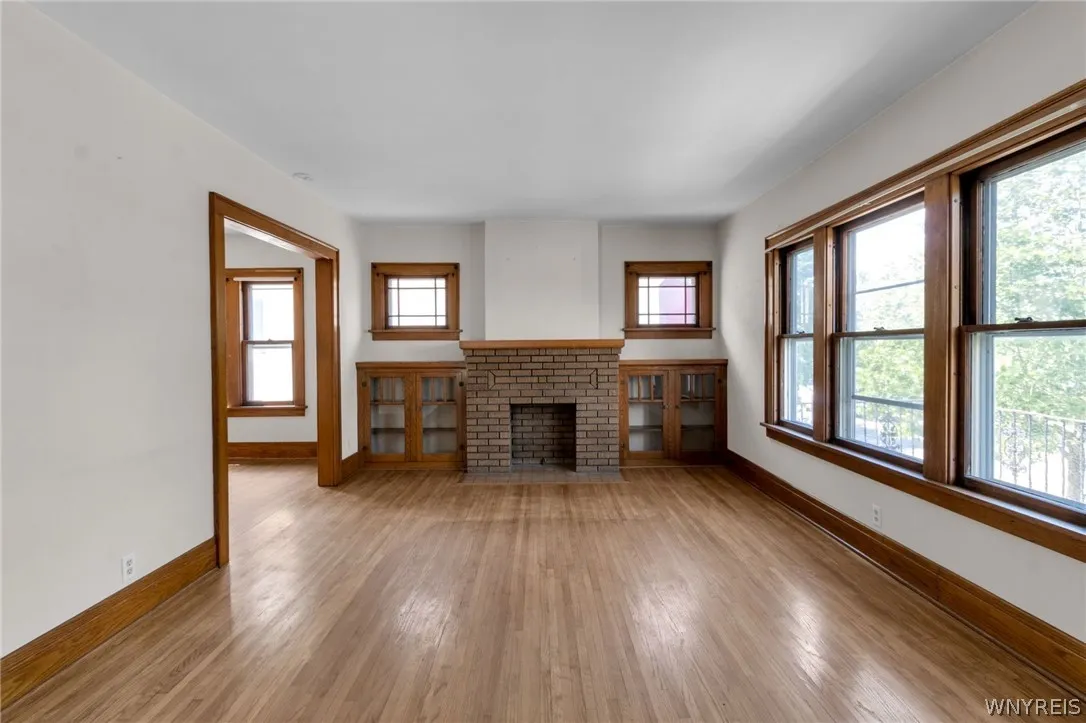 136 Lincoln Boulevard, Tonawanda, New York 14217, Tonawanda, New York 14217, 6 Bedrooms Bedrooms, ,2 BathroomsBathrooms,Residential,For Sale,136 Lincoln Boulevard, Tonawanda, New York 14217,0,B1679763