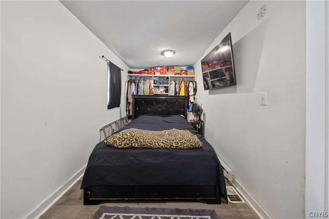 209 Hazelhurst Avenue, Syracuse, New York 13206, Syracuse, New York 13206, 3 Bedrooms Bedrooms, 6 Rooms Rooms,1 BathroomBathrooms,Residential,For Sale,209 Hazelhurst Avenue, Syracuse, New York 13206,0,S1695691