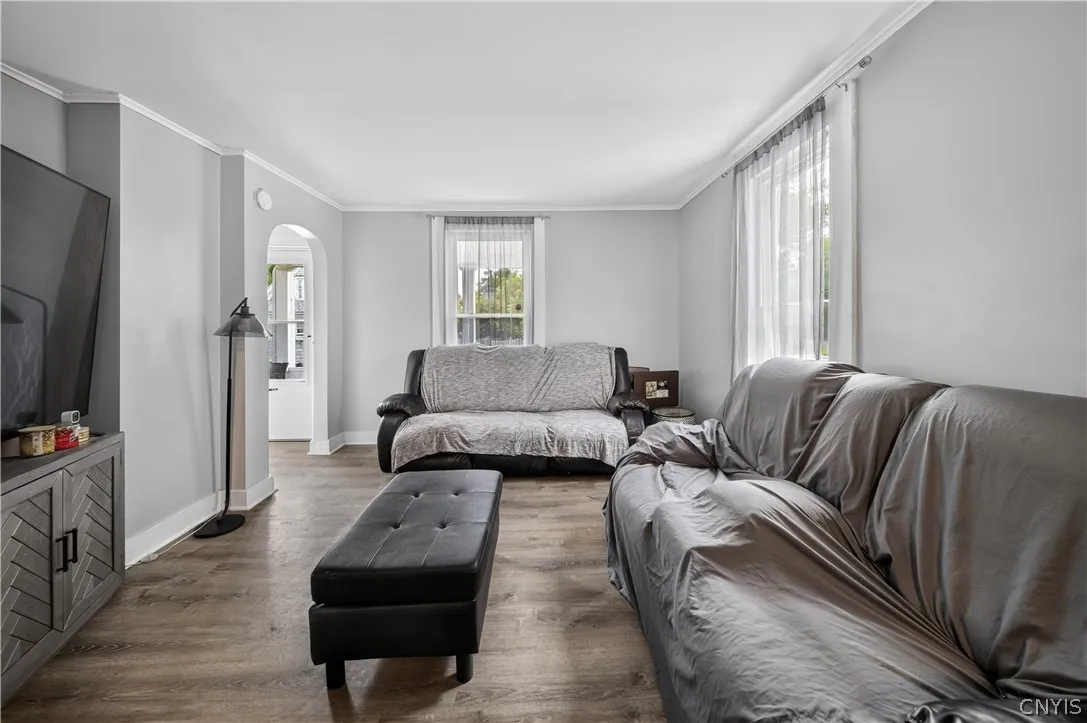 209 Hazelhurst Avenue, Syracuse, New York 13206, Syracuse, New York 13206, 3 Bedrooms Bedrooms, 6 Rooms Rooms,1 BathroomBathrooms,Residential,For Sale,209 Hazelhurst Avenue, Syracuse, New York 13206,0,S1695691