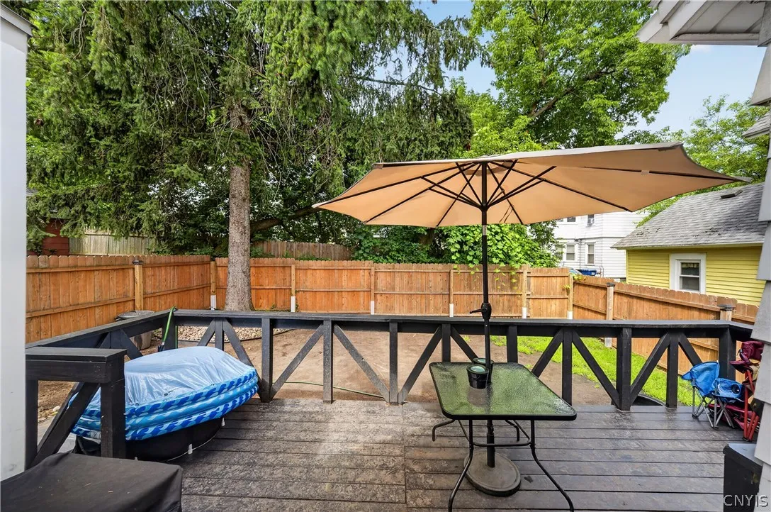 209 Hazelhurst Avenue, Syracuse, New York 13206, Syracuse, New York 13206, 3 Bedrooms Bedrooms, 6 Rooms Rooms,1 BathroomBathrooms,Residential,For Sale,209 Hazelhurst Avenue, Syracuse, New York 13206,0,S1695691