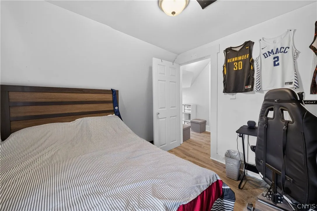 209 Hazelhurst Avenue, Syracuse, New York 13206, Syracuse, New York 13206, 3 Bedrooms Bedrooms, 6 Rooms Rooms,1 BathroomBathrooms,Residential,For Sale,209 Hazelhurst Avenue, Syracuse, New York 13206,0,S1695691