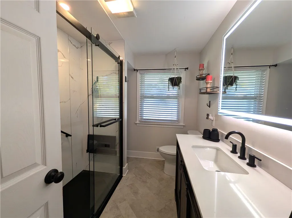 Main bath - recently updated