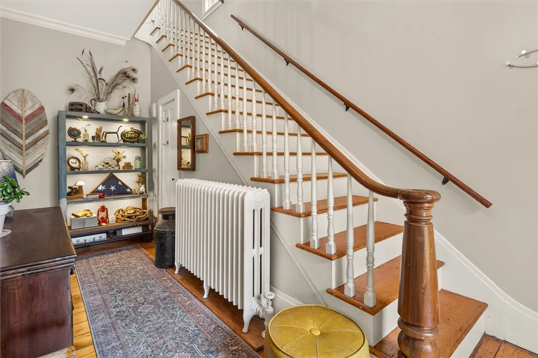 47 Sly Street, Canandaigua City, New York 14424, Canandaigua City, New York 14424, 4 Bedrooms Bedrooms, ,2 BathroomsBathrooms,Residential,For Sale,47 Sly Street, Canandaigua City, New York 14424,0,R1696805