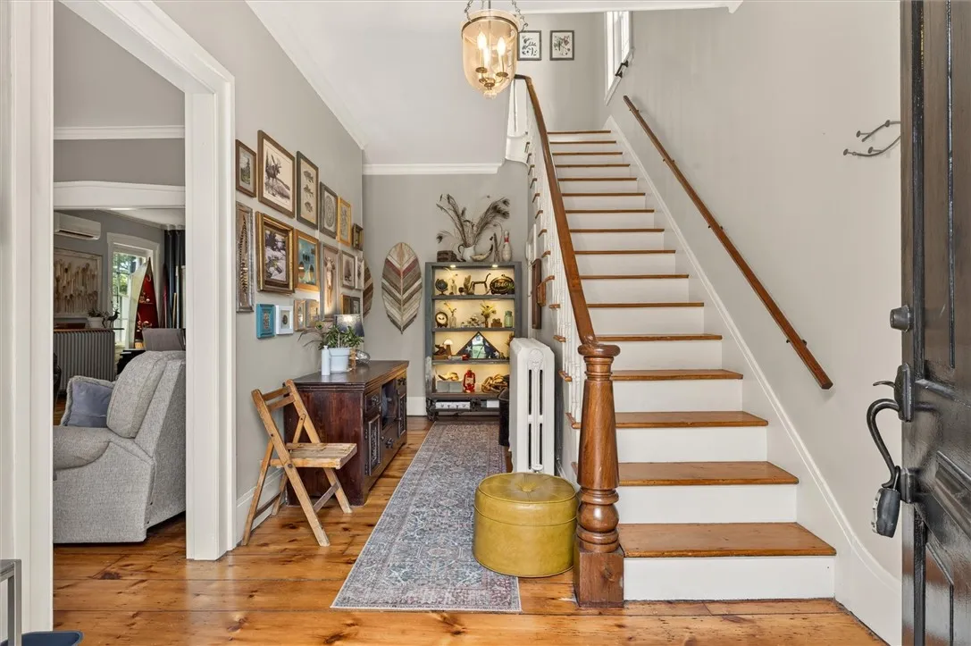47 Sly Street, Canandaigua City, New York 14424, Canandaigua City, New York 14424, 4 Bedrooms Bedrooms, ,2 BathroomsBathrooms,Residential,For Sale,47 Sly Street, Canandaigua City, New York 14424,0,R1696805