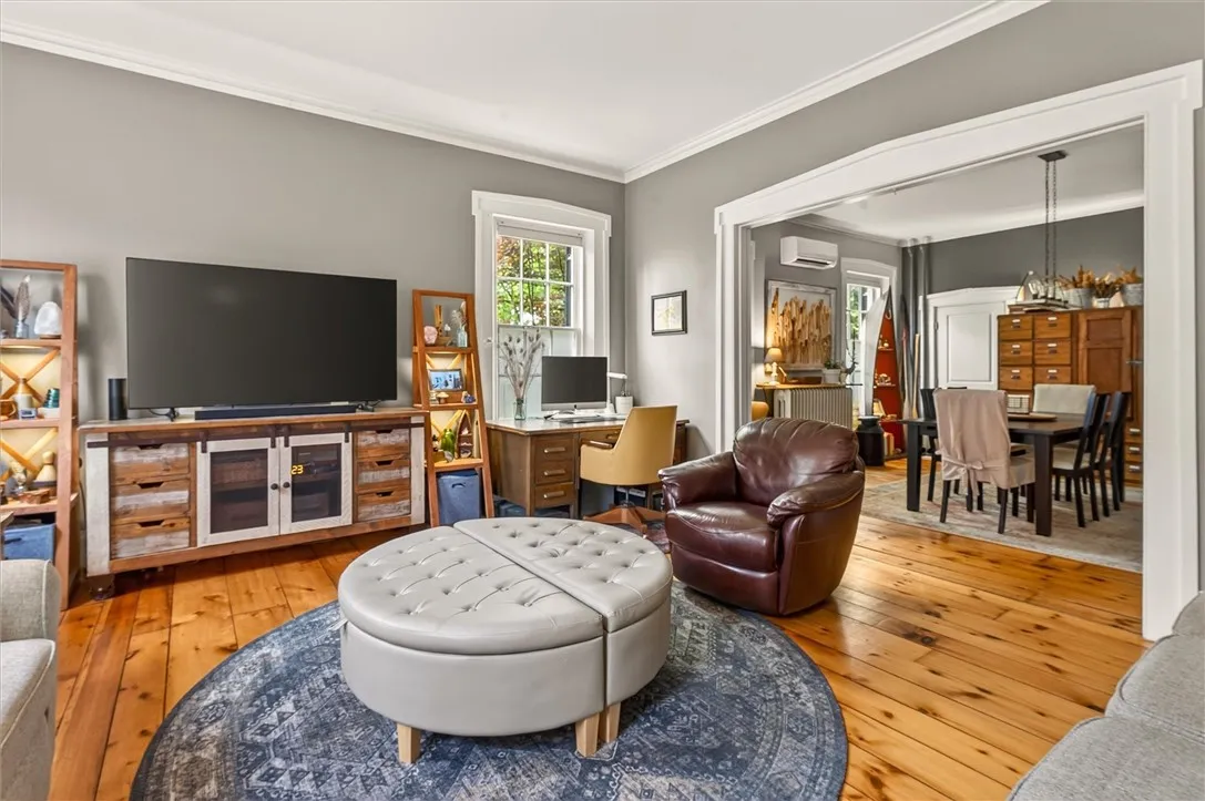 47 Sly Street, Canandaigua City, New York 14424, Canandaigua City, New York 14424, 4 Bedrooms Bedrooms, ,2 BathroomsBathrooms,Residential,For Sale,47 Sly Street, Canandaigua City, New York 14424,0,R1696805