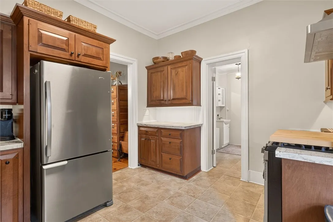 47 Sly Street, Canandaigua City, New York 14424, Canandaigua City, New York 14424, 4 Bedrooms Bedrooms, ,2 BathroomsBathrooms,Residential,For Sale,47 Sly Street, Canandaigua City, New York 14424,0,R1696805