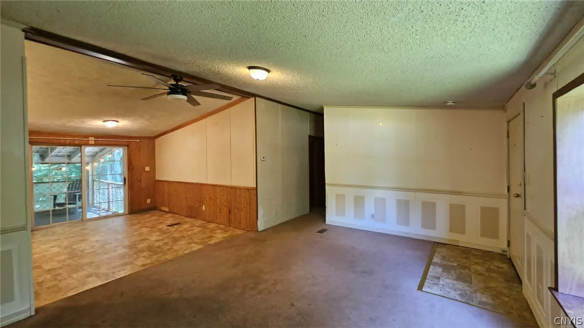 376 County Route 22, Parish, New York 13131, Parish, New York 13131, 4 Bedrooms Bedrooms, 9 Rooms Rooms,2 BathroomsBathrooms,Residential,For Sale,376 County Route 22, Parish, New York 13131,0,S1677485