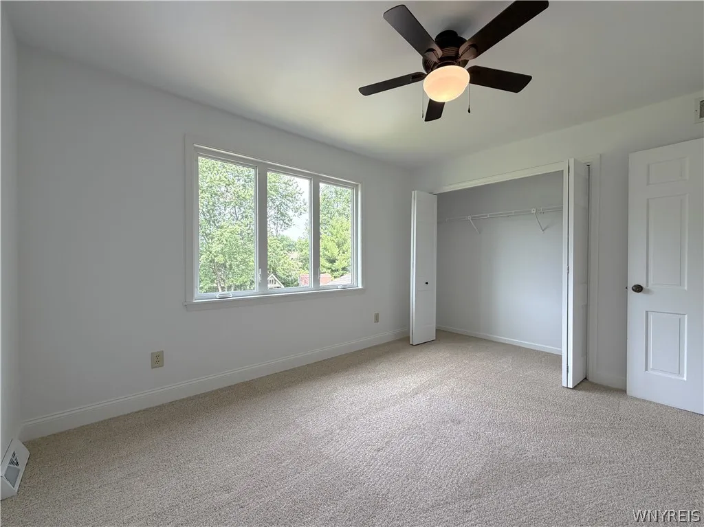 6110 Meadow Lakes Drive, Clarence, New York 14051, Clarence, New York 14051, 4 Bedrooms Bedrooms, 10 Rooms Rooms,2 BathroomsBathrooms,Residential,For Sale,6110 Meadow Lakes Drive, Clarence, New York 14051,0,B1696200