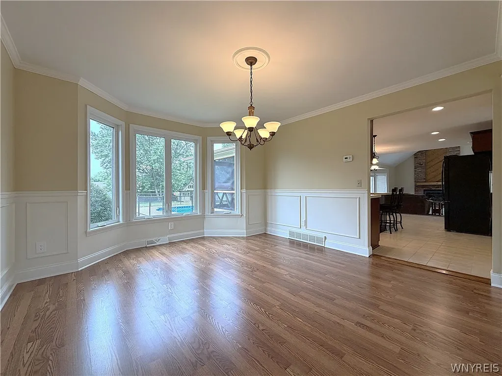 6110 Meadow Lakes Drive, Clarence, New York 14051, Clarence, New York 14051, 4 Bedrooms Bedrooms, 10 Rooms Rooms,2 BathroomsBathrooms,Residential,For Sale,6110 Meadow Lakes Drive, Clarence, New York 14051,0,B1696200