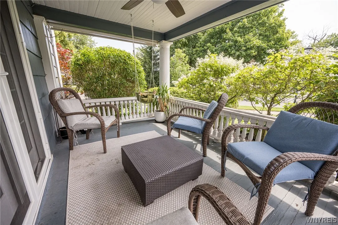 8 North Drive, Buffalo, New York 14216, Buffalo, New York 14216, 3 Bedrooms Bedrooms, 9 Rooms Rooms,2 BathroomsBathrooms,Residential,For Sale,8 North Drive, Buffalo, New York 14216,0,B1695194