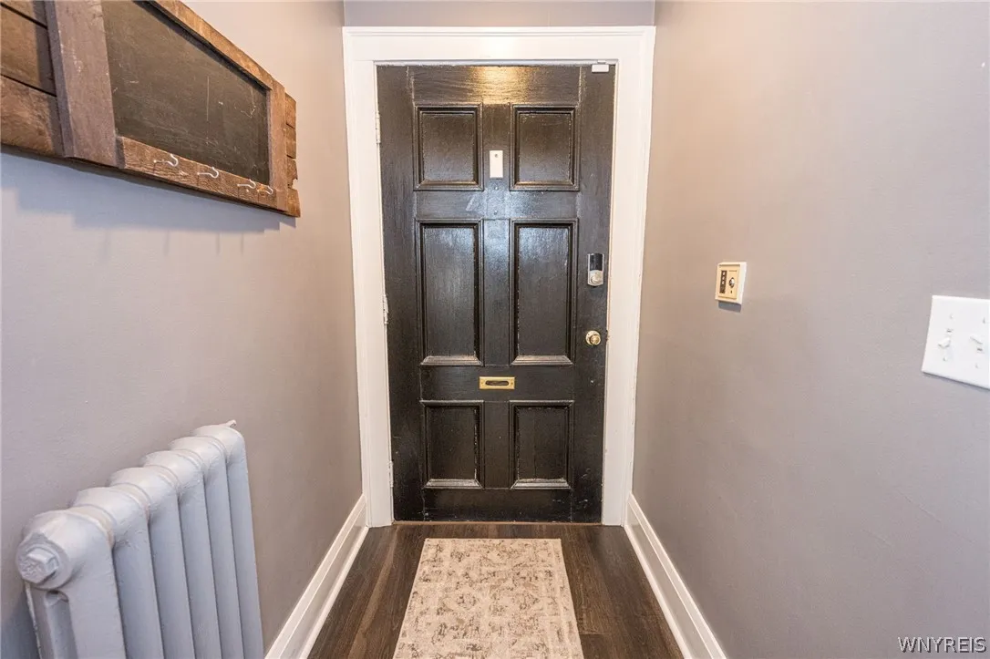 8 North Drive, Buffalo, New York 14216, Buffalo, New York 14216, 3 Bedrooms Bedrooms, 9 Rooms Rooms,2 BathroomsBathrooms,Residential,For Sale,8 North Drive, Buffalo, New York 14216,0,B1695194
