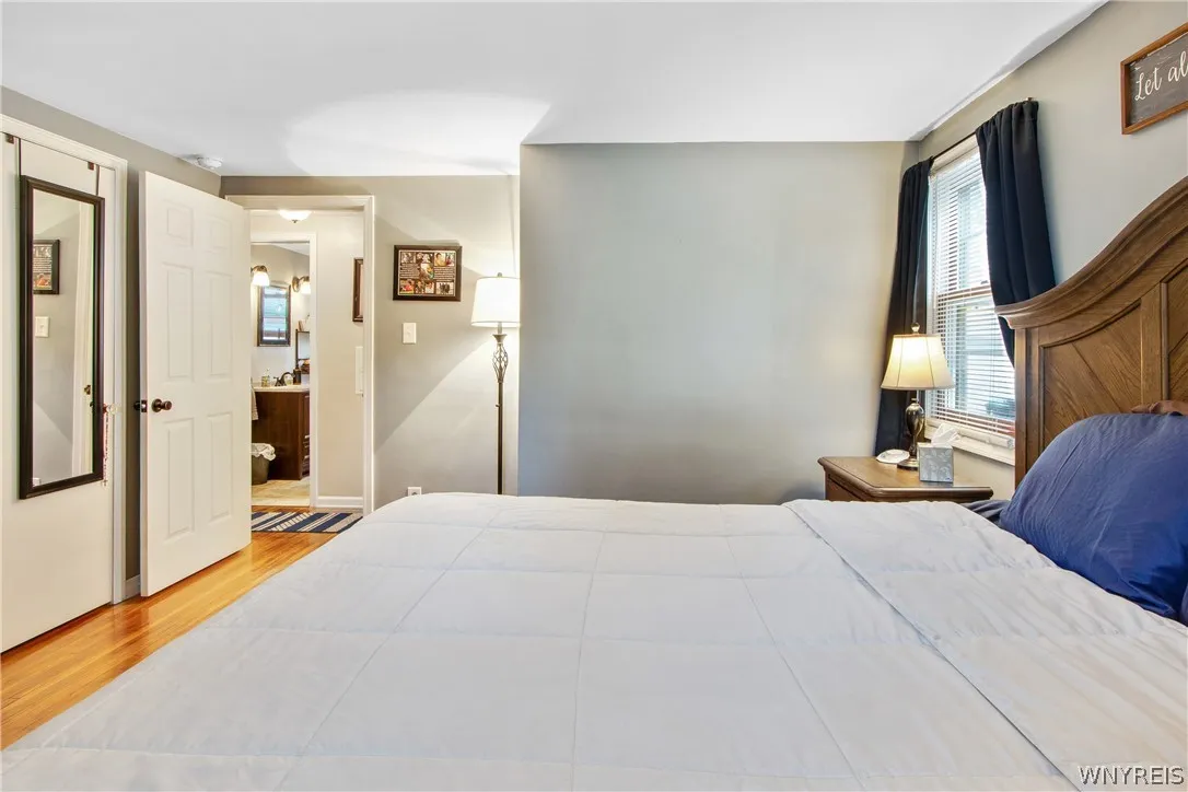 224 Paramount Parkway, Tonawanda, New York 14223, Tonawanda, New York 14223, 3 Bedrooms Bedrooms, 6 Rooms Rooms,1 BathroomBathrooms,Residential,For Sale,224 Paramount Parkway, Tonawanda, New York 14223,0,B1696579
