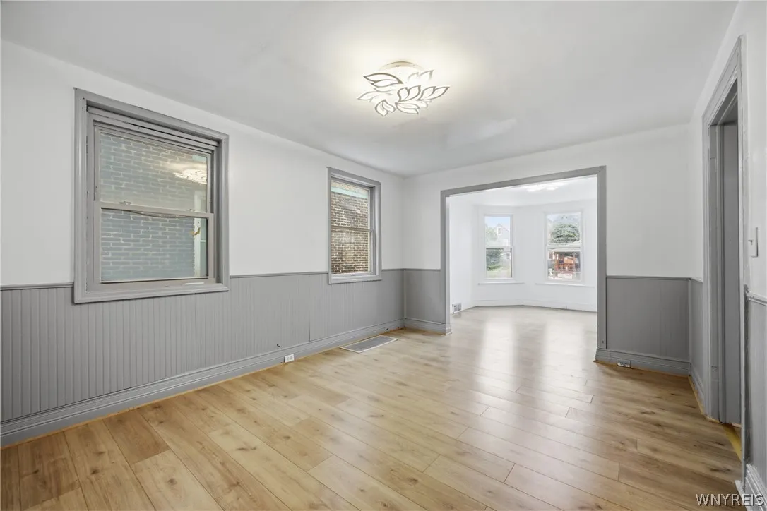 114 Spaulding Street, Buffalo, New York 14220, Buffalo, New York 14220, 4 Bedrooms Bedrooms, 9 Rooms Rooms,1 BathroomBathrooms,Residential,For Sale,114 Spaulding Street, Buffalo, New York 14220,0,B1696877