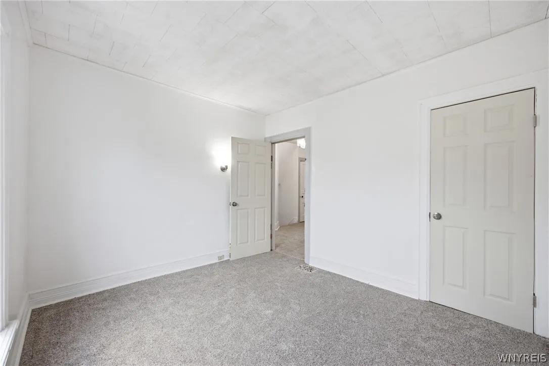 114 Spaulding Street, Buffalo, New York 14220, Buffalo, New York 14220, 4 Bedrooms Bedrooms, 9 Rooms Rooms,1 BathroomBathrooms,Residential,For Sale,114 Spaulding Street, Buffalo, New York 14220,0,B1696877