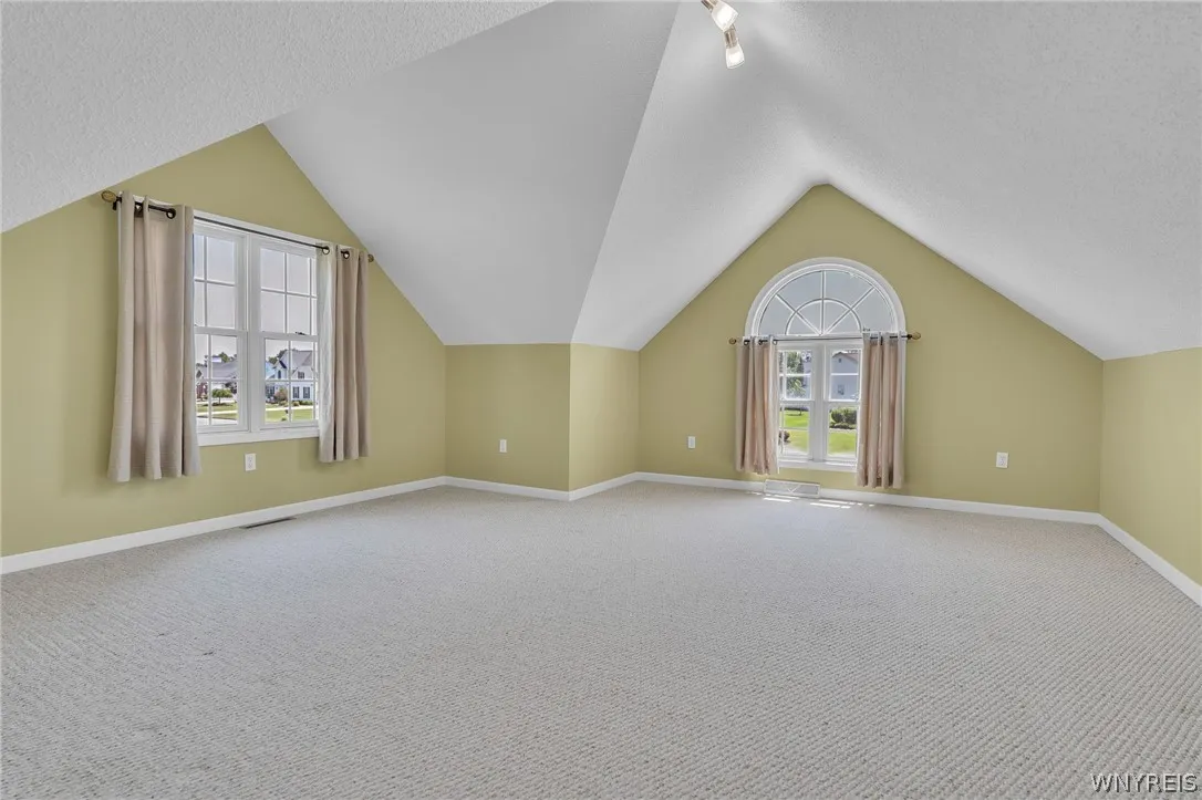 9090 Via Cimato Dr, Clarence, New York 14032, Clarence, New York 14032, 4 Bedrooms Bedrooms, 8 Rooms Rooms,2 BathroomsBathrooms,Residential,For Sale,9090 Via Cimato Dr, Clarence, New York 14032,0,B1696341