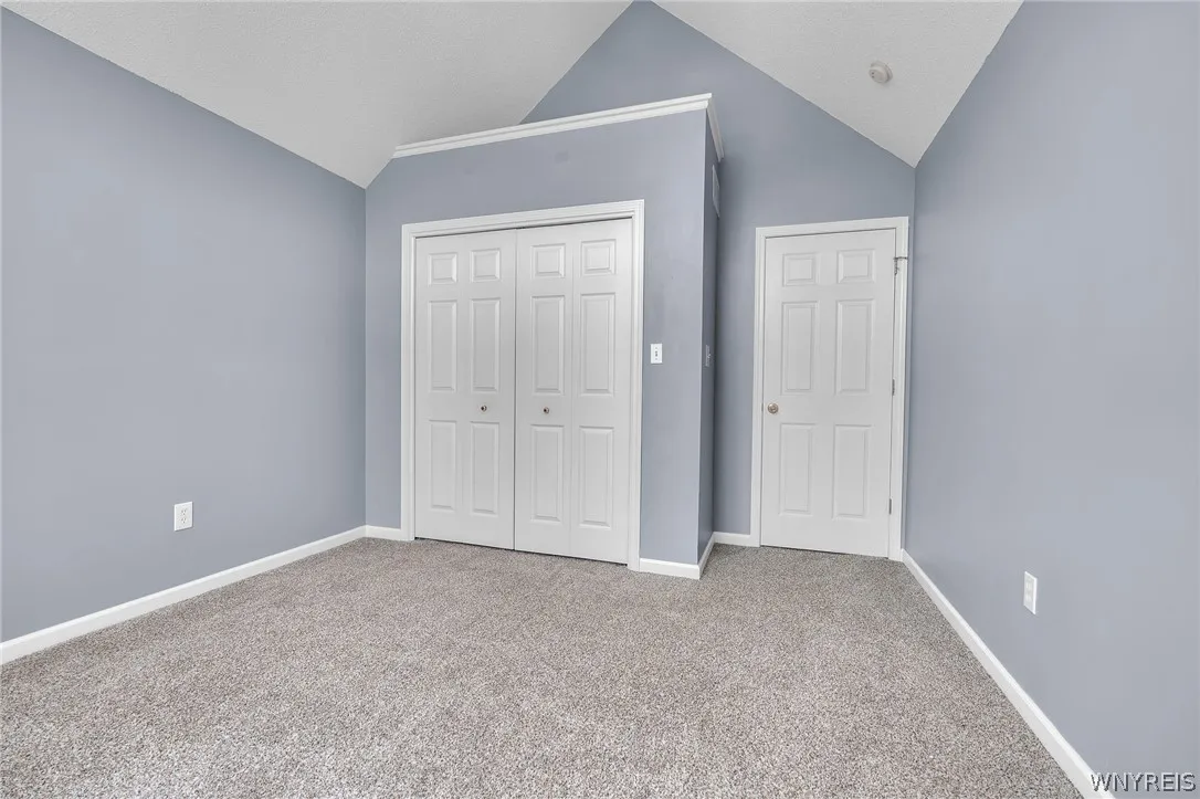 9090 Via Cimato Dr, Clarence, New York 14032, Clarence, New York 14032, 4 Bedrooms Bedrooms, 8 Rooms Rooms,2 BathroomsBathrooms,Residential,For Sale,9090 Via Cimato Dr, Clarence, New York 14032,0,B1696341
