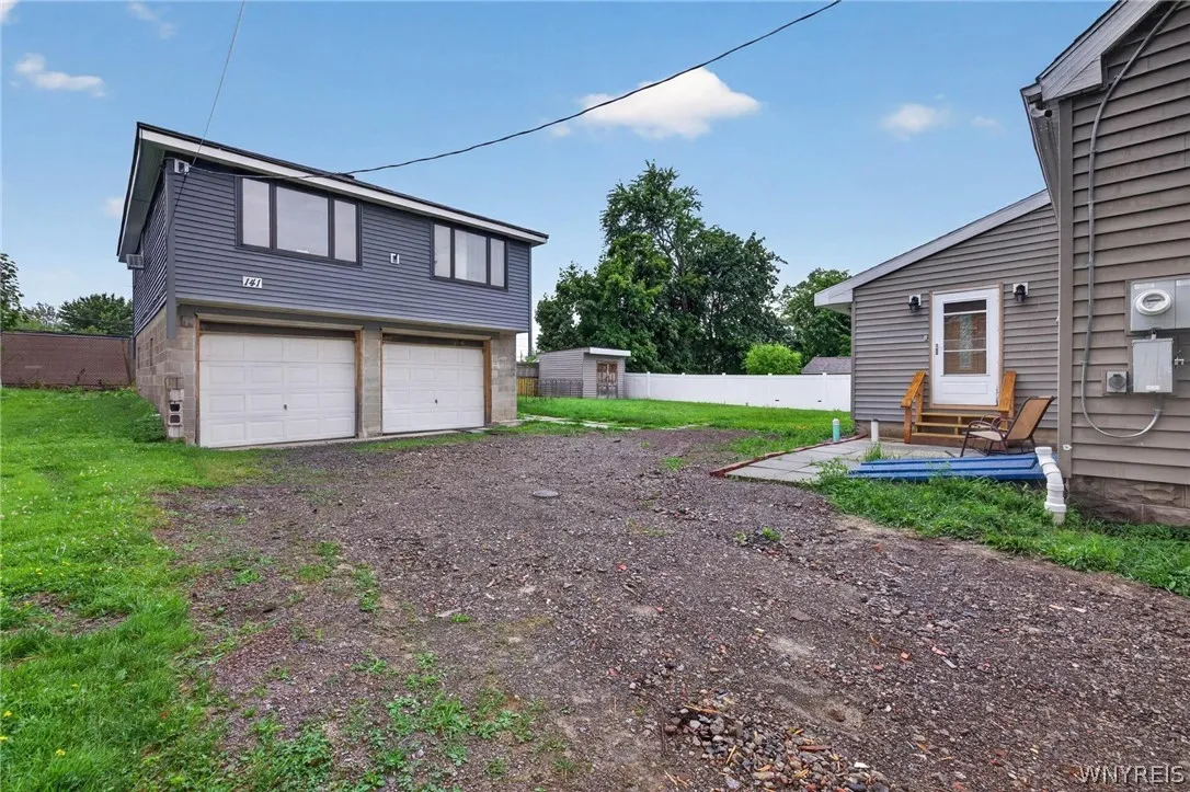 139-141 Hillside Avenue, Orchard Park, New York 14, Orchard Park, New York 14127, 5 Bedrooms Bedrooms, ,2 BathroomsBathrooms,Residential,For Sale,139-141 Hillside Avenue, Orchard Park, New York 14,0,B1696366
