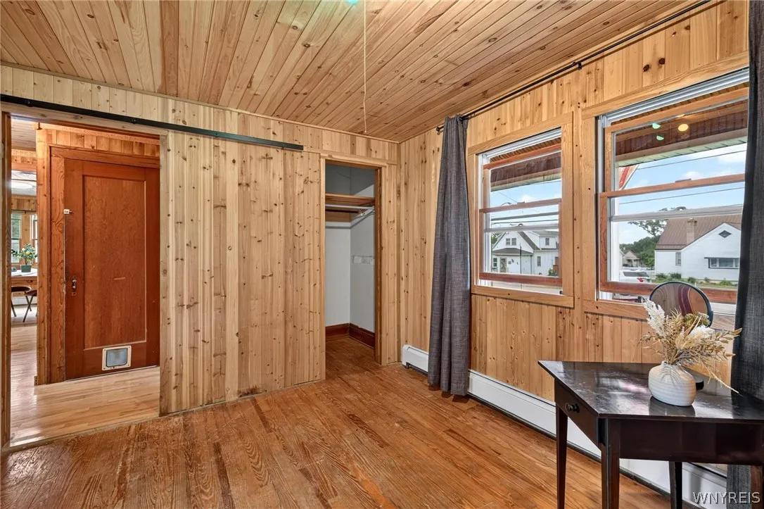 139-141 Hillside Avenue, Orchard Park, New York 14, Orchard Park, New York 14127, 5 Bedrooms Bedrooms, ,2 BathroomsBathrooms,Residential,For Sale,139-141 Hillside Avenue, Orchard Park, New York 14,0,B1696366