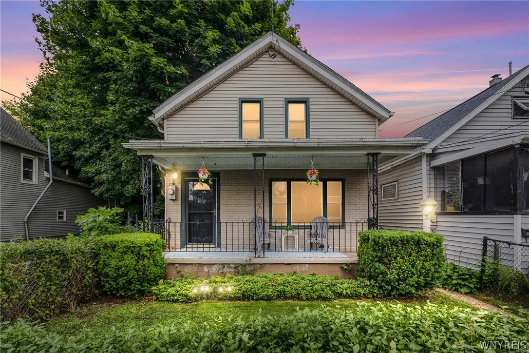 243 Mackinaw Street, Buffalo, New York 14204, Buffalo, New York 14204, 3 Bedrooms Bedrooms, 7 Rooms Rooms,1 BathroomBathrooms,Residential,For Sale,243 Mackinaw Street, Buffalo, New York 14204,0,B1696429