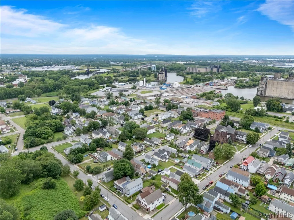 243 Mackinaw Street, Buffalo, New York 14204, Buffalo, New York 14204, 3 Bedrooms Bedrooms, 7 Rooms Rooms,1 BathroomBathrooms,Residential,For Sale,243 Mackinaw Street, Buffalo, New York 14204,0,B1696429