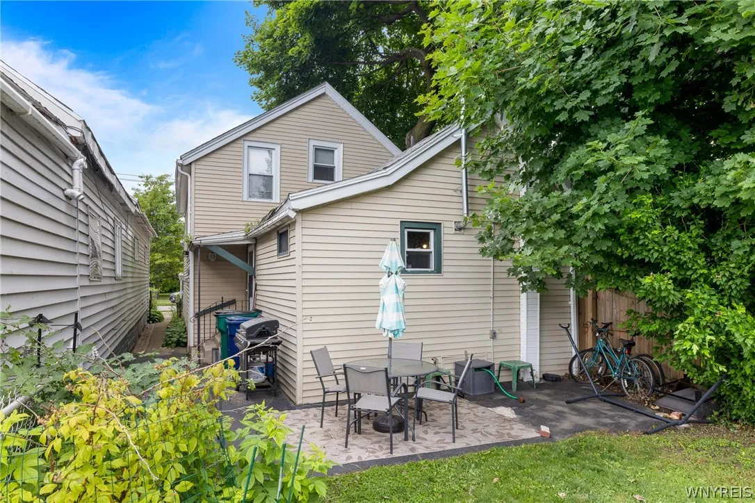 243 Mackinaw Street, Buffalo, New York 14204, Buffalo, New York 14204, 3 Bedrooms Bedrooms, 7 Rooms Rooms,1 BathroomBathrooms,Residential,For Sale,243 Mackinaw Street, Buffalo, New York 14204,0,B1696429