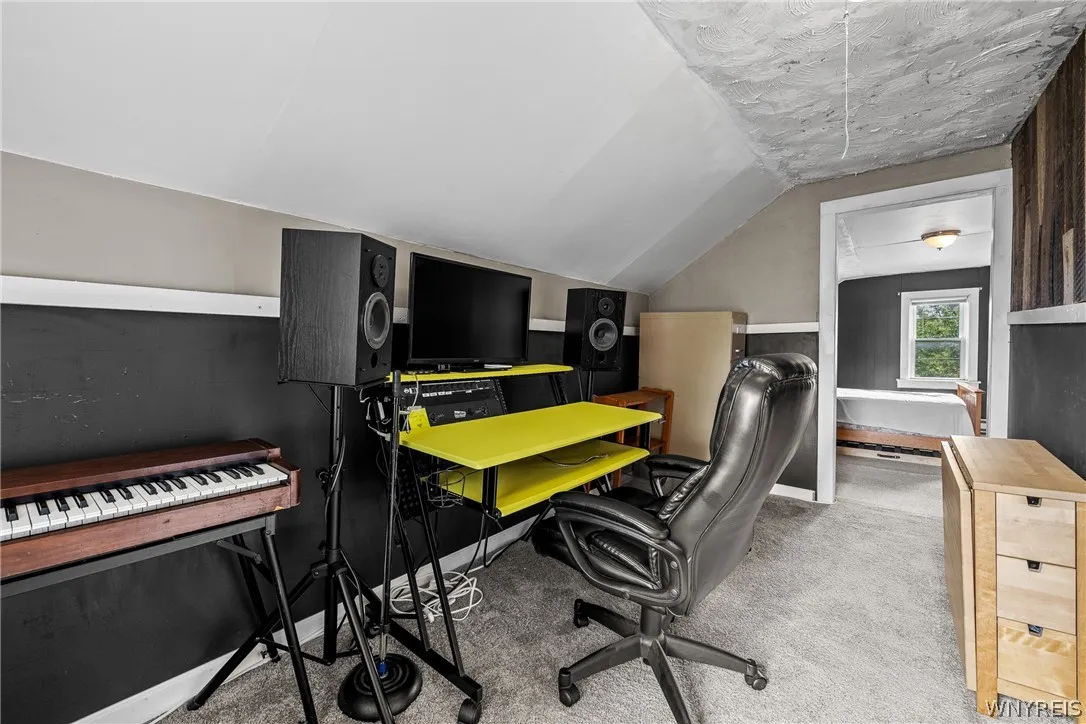 Bonus/Flex Room