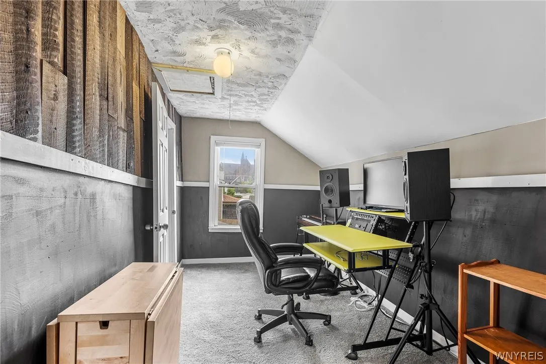 Bonus/Flex Room