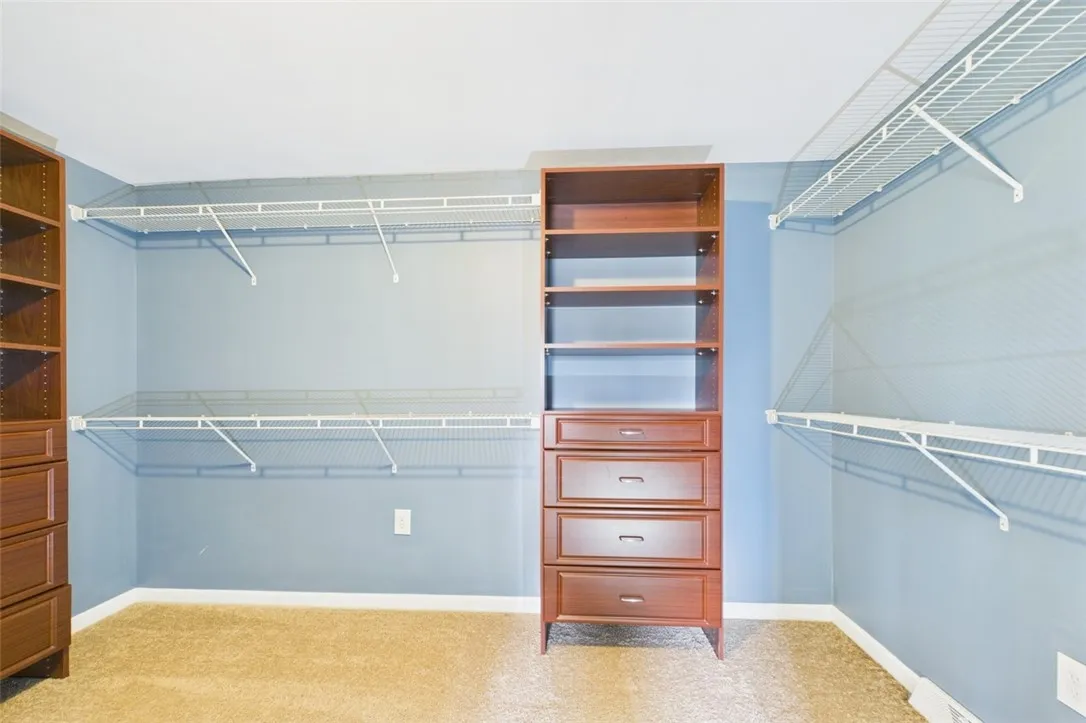 6224 Versailles Rd, Hamburg, New York 14085, Hamburg, New York 14085, 4 Bedrooms Bedrooms, 7 Rooms Rooms,3 BathroomsBathrooms,Residential,For Sale,6224 Versailles Rd, Hamburg, New York 14085,0,R1697042