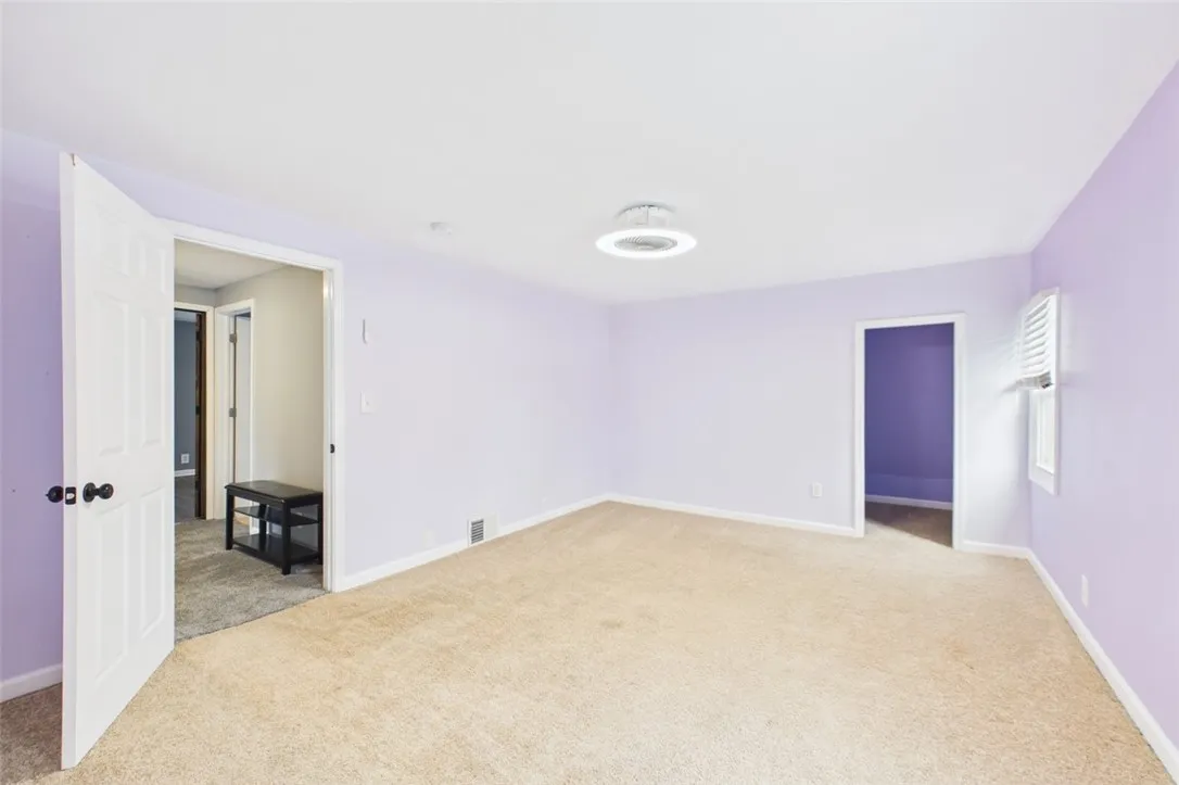 6224 Versailles Rd, Hamburg, New York 14085, Hamburg, New York 14085, 4 Bedrooms Bedrooms, 7 Rooms Rooms,3 BathroomsBathrooms,Residential,For Sale,6224 Versailles Rd, Hamburg, New York 14085,0,R1697042