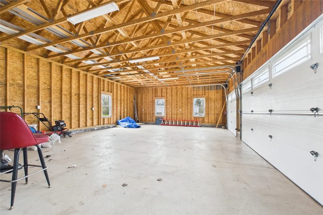 6224 Versailles Rd, Hamburg, New York 14085, Hamburg, New York 14085, 4 Bedrooms Bedrooms, 7 Rooms Rooms,3 BathroomsBathrooms,Residential,For Sale,6224 Versailles Rd, Hamburg, New York 14085,0,R1697042