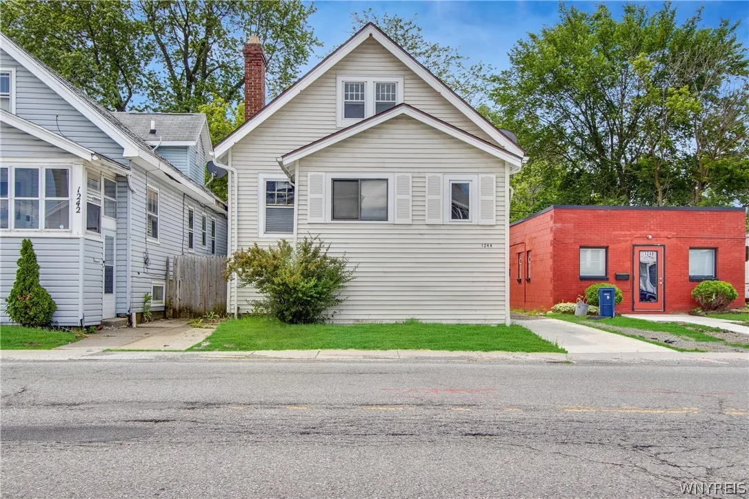 1244 Kenmore Avenue, Buffalo, New York 14216, Buffalo, New York 14216, 3 Bedrooms Bedrooms, 3 Rooms Rooms,1 BathroomBathrooms,Residential,For Sale,1244 Kenmore Avenue, Buffalo, New York 14216,0,B1696436
