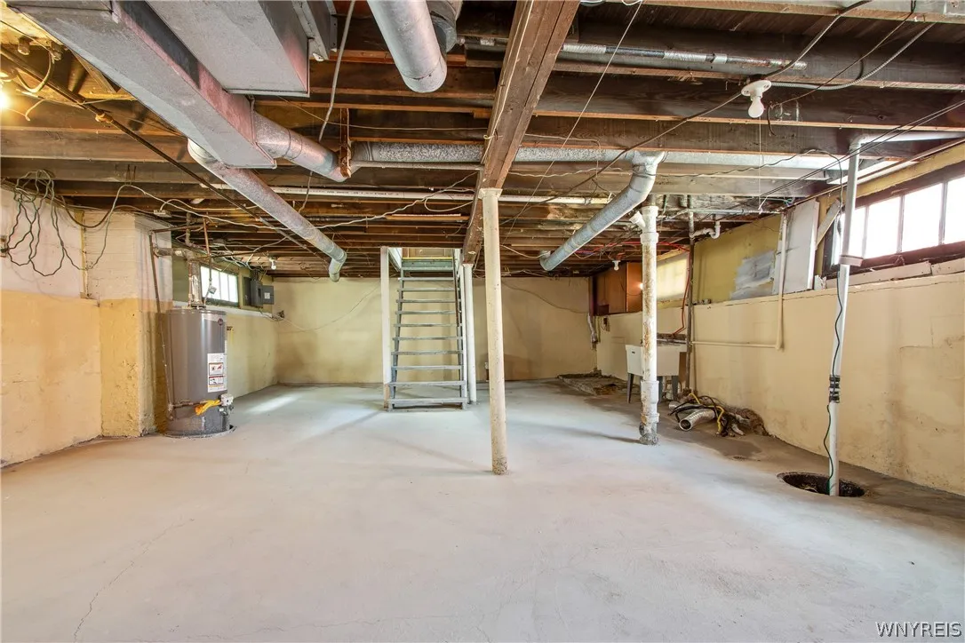 1244 Kenmore Avenue, Buffalo, New York 14216, Buffalo, New York 14216, 3 Bedrooms Bedrooms, 3 Rooms Rooms,1 BathroomBathrooms,Residential,For Sale,1244 Kenmore Avenue, Buffalo, New York 14216,0,B1696436