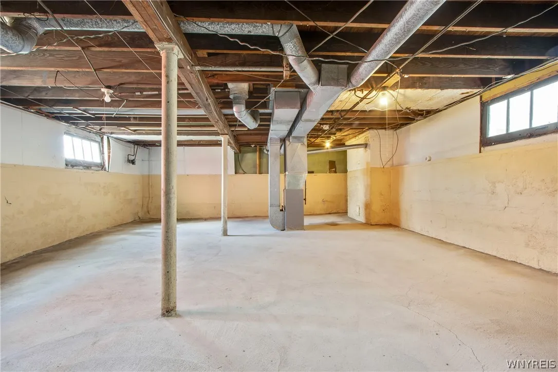 1244 Kenmore Avenue, Buffalo, New York 14216, Buffalo, New York 14216, 3 Bedrooms Bedrooms, 3 Rooms Rooms,1 BathroomBathrooms,Residential,For Sale,1244 Kenmore Avenue, Buffalo, New York 14216,0,B1696436