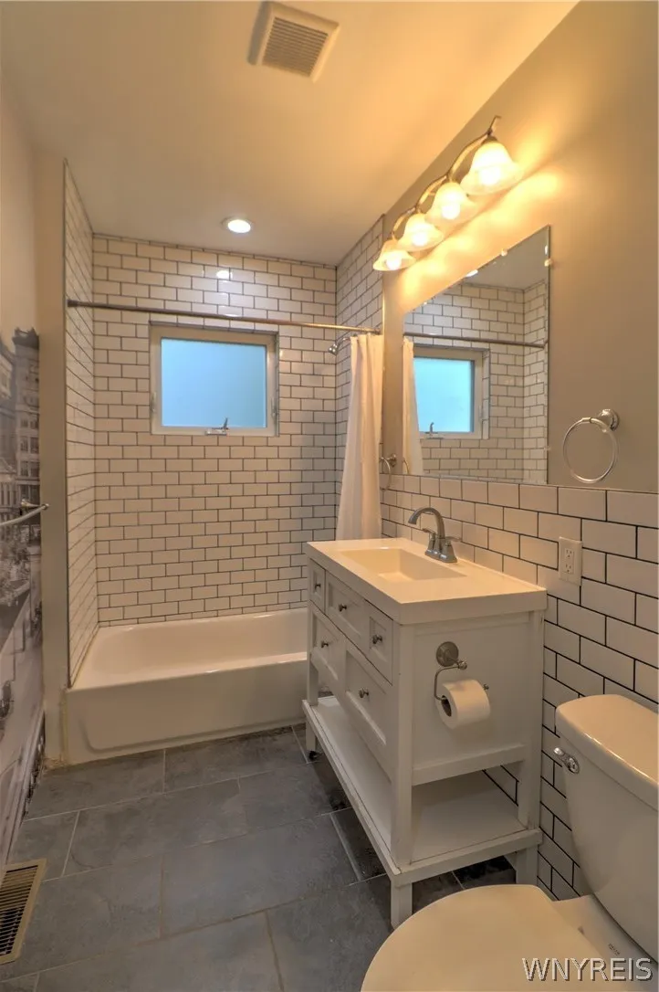 Lower Bath