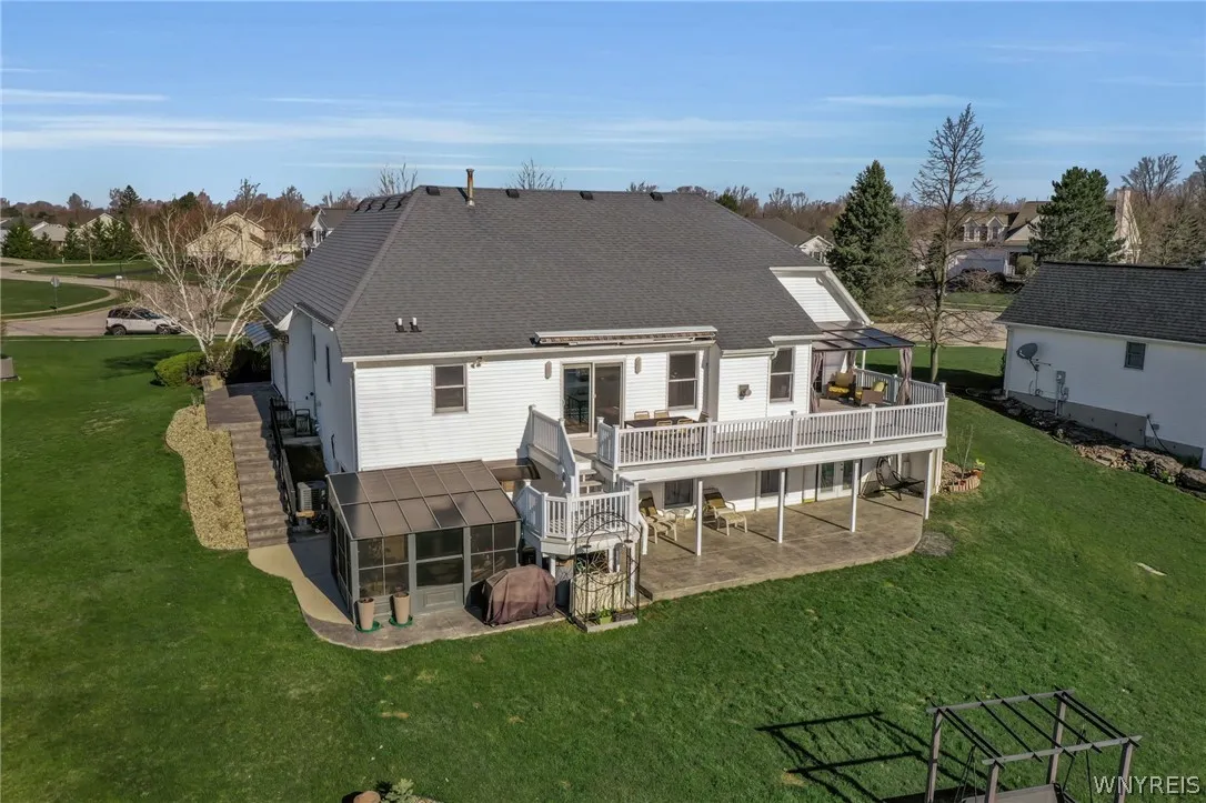 9574 English Ivy Court, Clarence, New York 14032, Clarence, New York 14032, 4 Bedrooms Bedrooms, 13 Rooms Rooms,3 BathroomsBathrooms,Residential,For Sale,9574 English Ivy Court, Clarence, New York 14032,0,B1696874