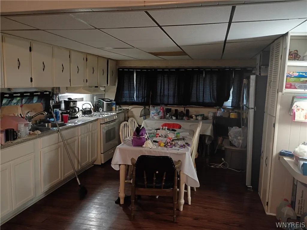 93 Waterview Parkway, Hamburg, New York 14075, Hamburg, New York 14075, 3 Bedrooms Bedrooms, 5 Rooms Rooms,1 BathroomBathrooms,Residential,For Sale,93 Waterview Parkway, Hamburg, New York 14075,0,B1696911