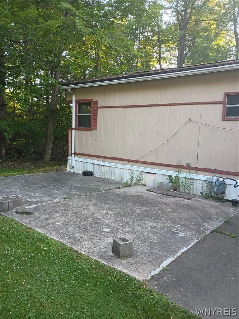 93 Waterview Parkway, Hamburg, New York 14075, Hamburg, New York 14075, 3 Bedrooms Bedrooms, 5 Rooms Rooms,1 BathroomBathrooms,Residential,For Sale,93 Waterview Parkway, Hamburg, New York 14075,0,B1696911