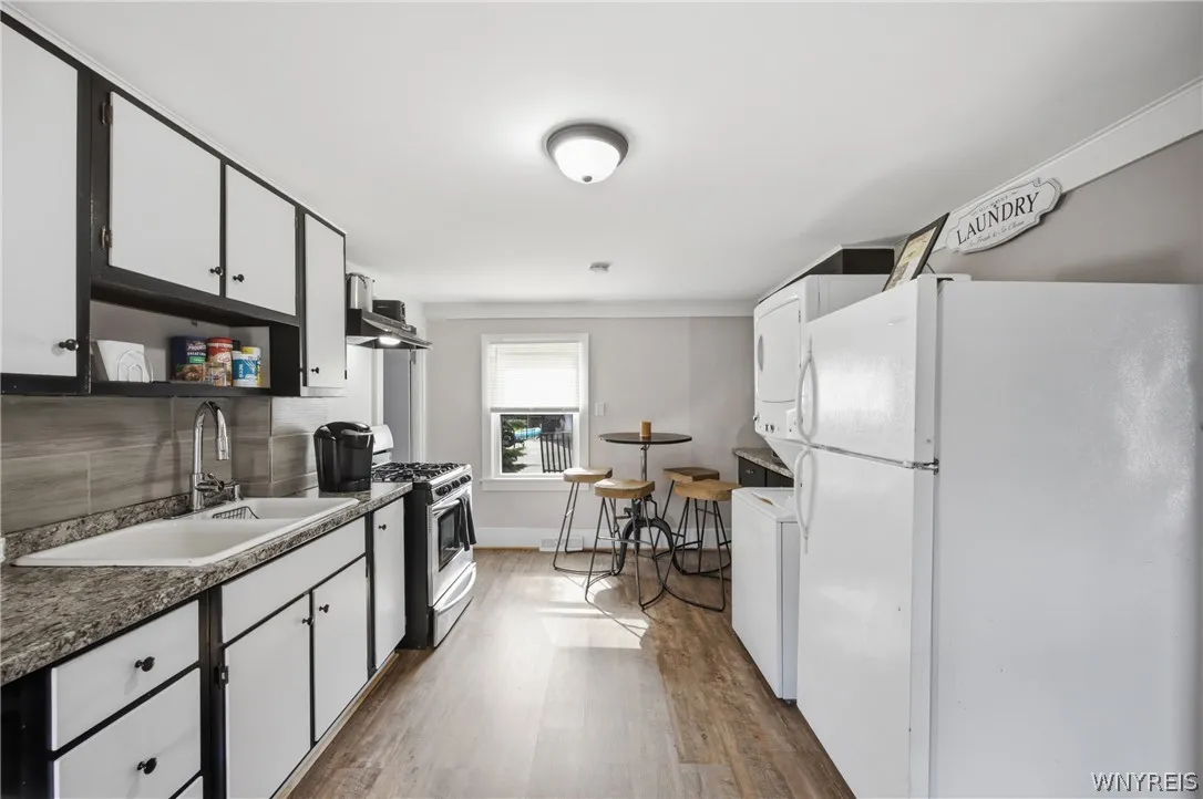 5099 Big Tree Road, Orchard Park, New York 14127, Orchard Park, New York 14127, 2 Bedrooms Bedrooms, 6 Rooms Rooms,2 BathroomsBathrooms,Residential,For Sale,5099 Big Tree Road, Orchard Park, New York 14127,0,B1697110
