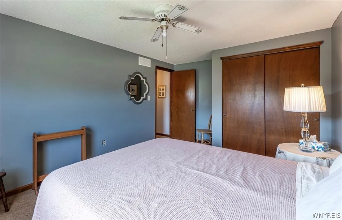 3544 Heatherwood Drive, Hamburg, New York 14075, Hamburg, New York 14075, 3 Bedrooms Bedrooms, 8 Rooms Rooms,2 BathroomsBathrooms,Residential,For Sale,3544 Heatherwood Drive, Hamburg, New York 14075,0,B1691688