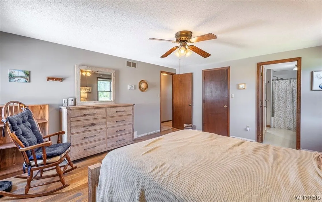 3544 Heatherwood Drive, Hamburg, New York 14075, Hamburg, New York 14075, 3 Bedrooms Bedrooms, 8 Rooms Rooms,2 BathroomsBathrooms,Residential,For Sale,3544 Heatherwood Drive, Hamburg, New York 14075,0,B1691688