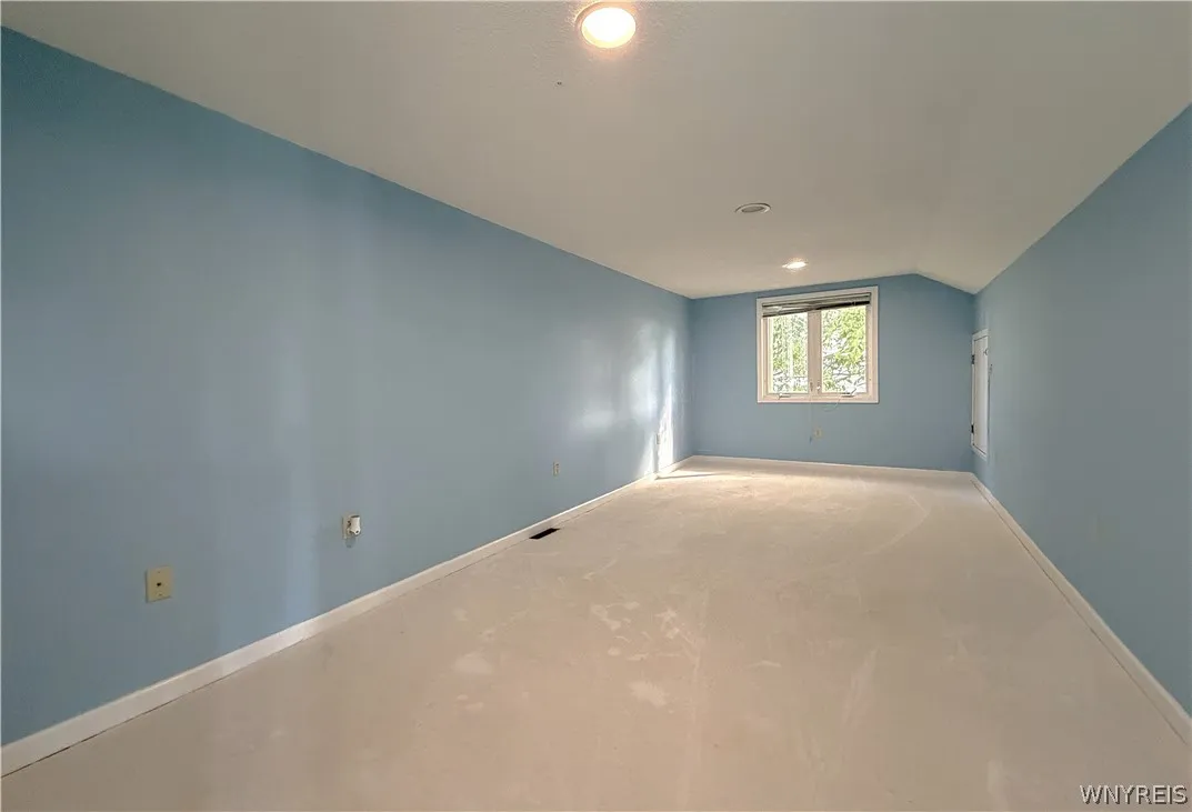 5545 Country Club Lane, Hamburg, New York 14075, Hamburg, New York 14075, 3 Bedrooms Bedrooms, 7 Rooms Rooms,2 BathroomsBathrooms,Residential,For Sale,5545 Country Club Lane, Hamburg, New York 14075,0,B1696456