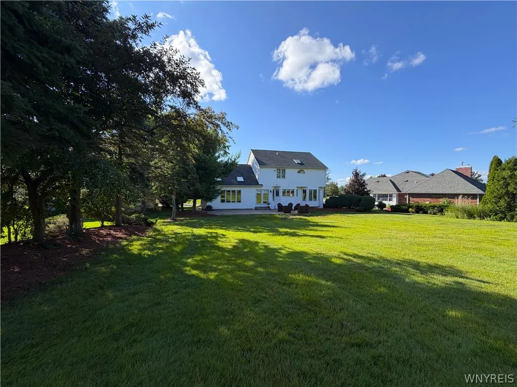 5545 Country Club Lane, Hamburg, New York 14075, Hamburg, New York 14075, 3 Bedrooms Bedrooms, 7 Rooms Rooms,2 BathroomsBathrooms,Residential,For Sale,5545 Country Club Lane, Hamburg, New York 14075,0,B1696456
