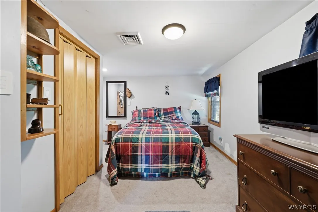 5224 Old Goodrich Road, Clarence, New York 14031, Clarence, New York 14031, 4 Bedrooms Bedrooms, 7 Rooms Rooms,2 BathroomsBathrooms,Residential,For Sale,5224 Old Goodrich Road, Clarence, New York 14031,0,B1696758