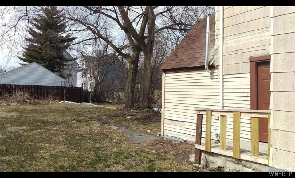 214 Herman Street Street, Buffalo, New York 14211, Buffalo, New York 14211, 6 Bedrooms Bedrooms, ,2 BathroomsBathrooms,Residential,For Sale,214 Herman Street Street, Buffalo, New York 14211,0,B1694819
