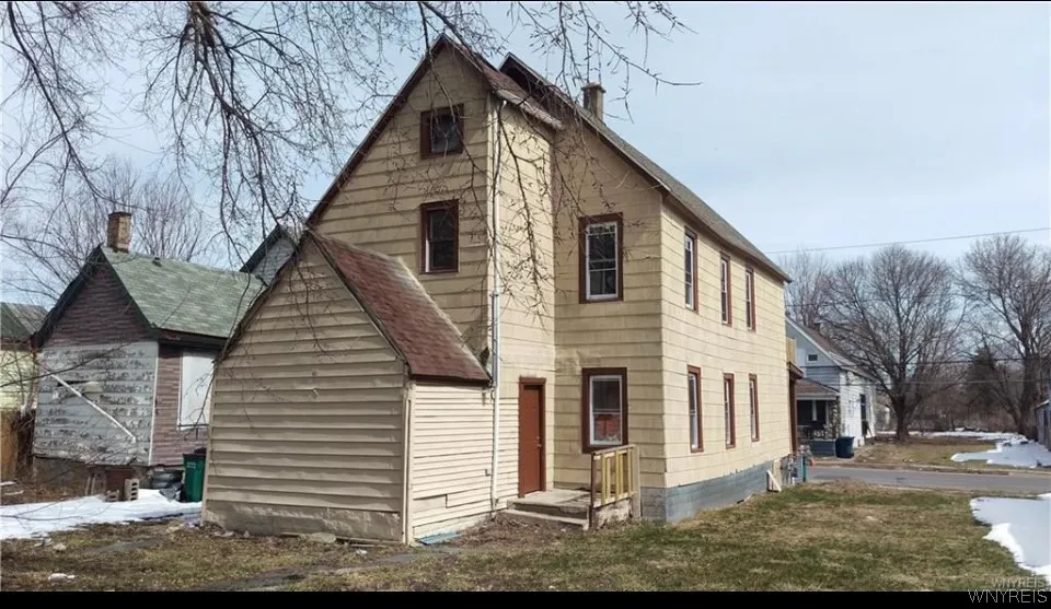 214 Herman Street Street, Buffalo, New York 14211, Buffalo, New York 14211, 6 Bedrooms Bedrooms, ,2 BathroomsBathrooms,Residential,For Sale,214 Herman Street Street, Buffalo, New York 14211,0,B1694819