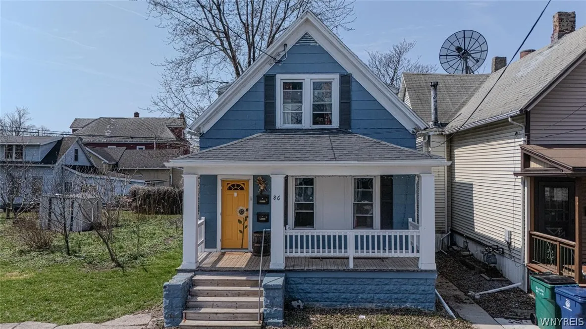 86 Guernsey Street, Buffalo, New York 14207, Buffalo, New York 14207, 4 Bedrooms Bedrooms, ,2 BathroomsBathrooms,Residential,For Sale,86 Guernsey Street, Buffalo, New York 14207,0,B1697010